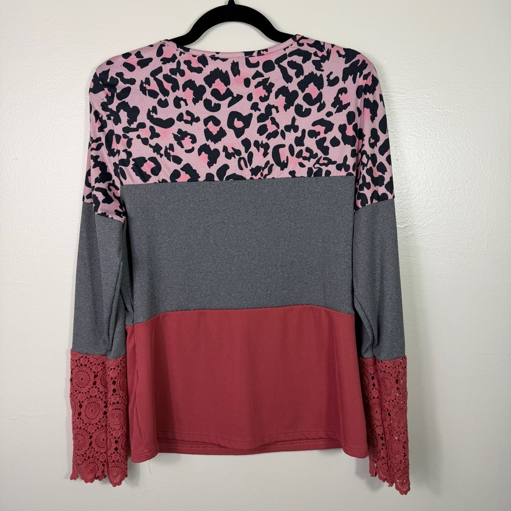 Leopard Print Crochet Sleeve Colorblock Blouse - Picture 5 of 5
